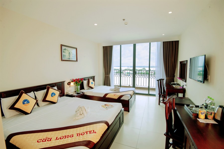 Senior Superior Triple