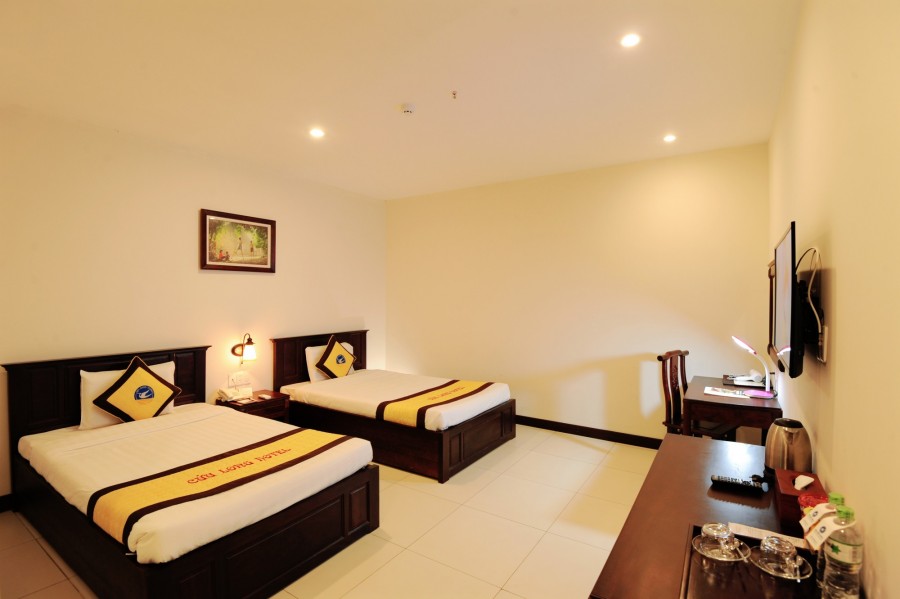 STANDARD TWIN/DOUBLE ROOM